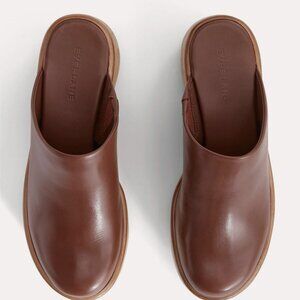 Everlane Wooden Puffa Clog in Rum, Size 9.5, Leather